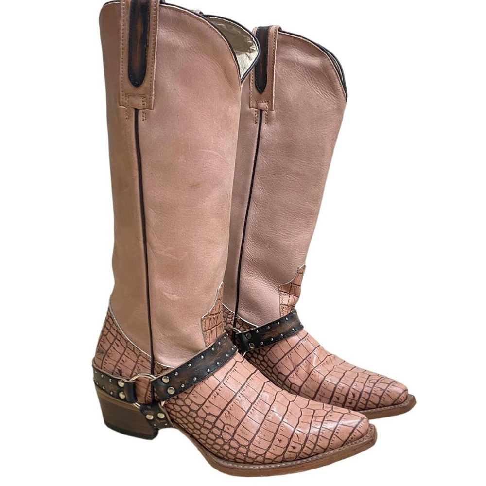 FREEBIRD LUCITANO Western Boots Pink/Blush Leather Croc size 8 *LIKE NEW*